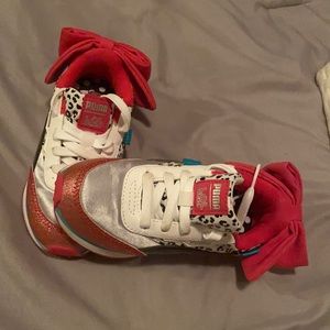 Special LOL Surprise Pumas